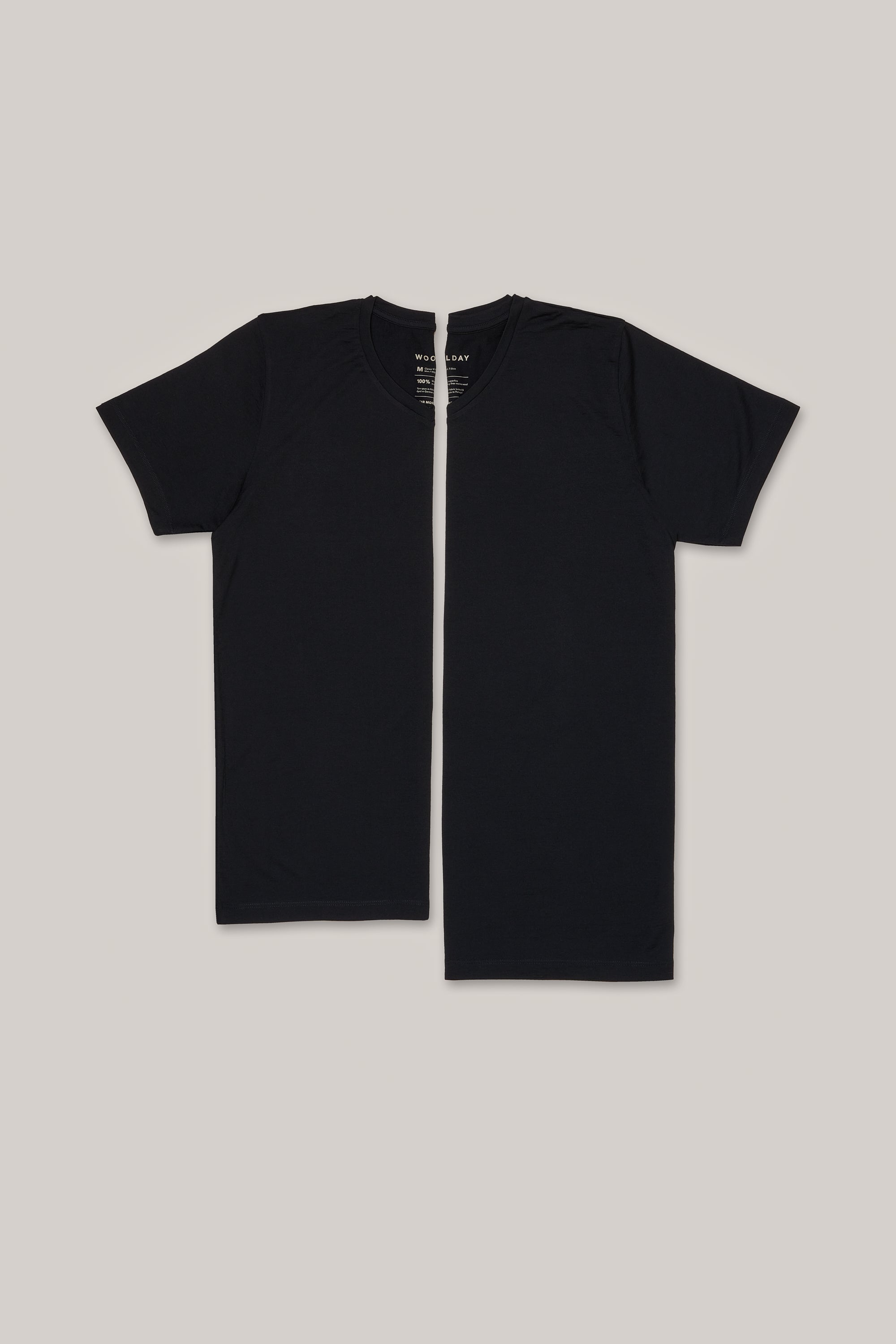The Merino V-Neck T-Shirt Classic – Black
