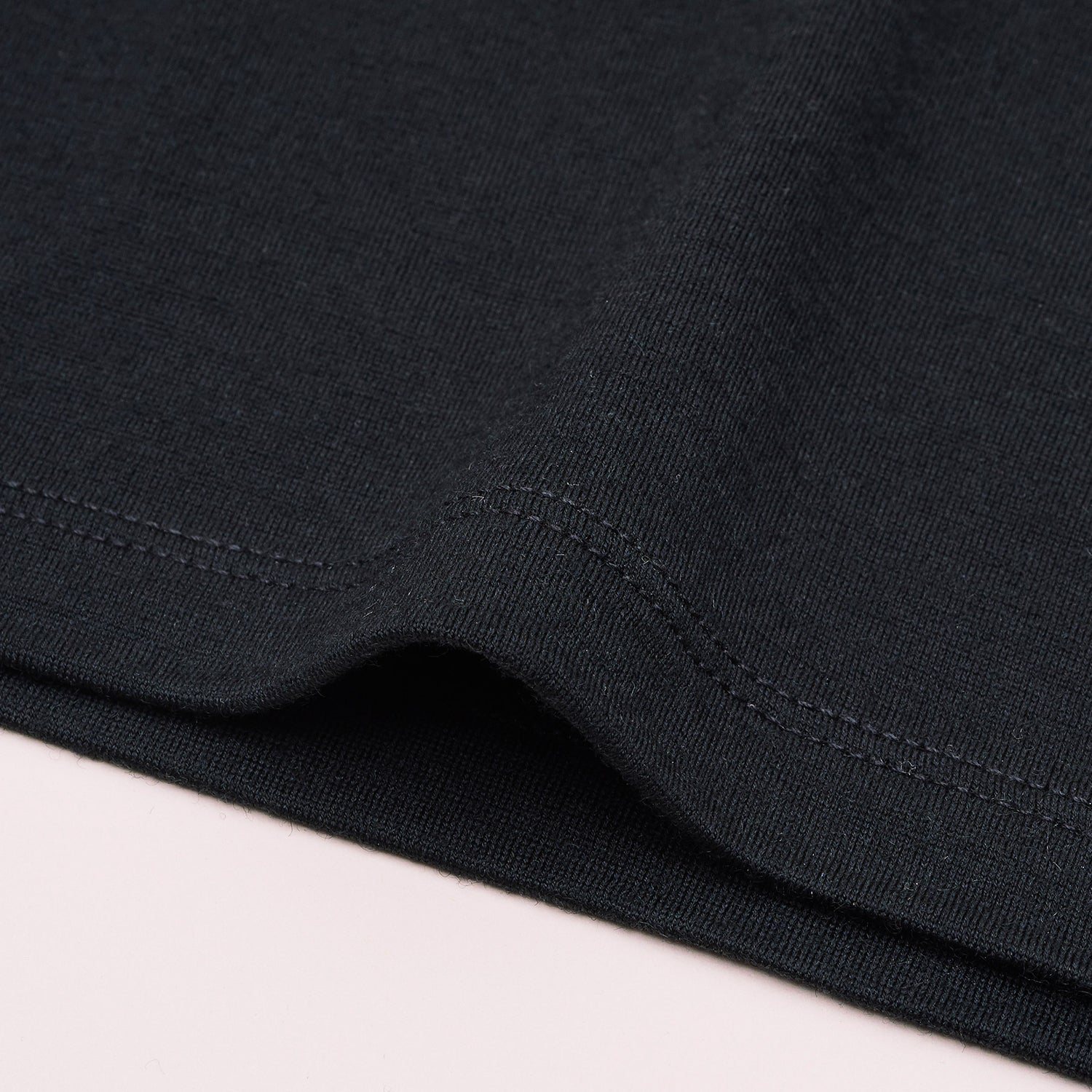 The Merino Wool T-Shirt Mountain Black Woolday 6