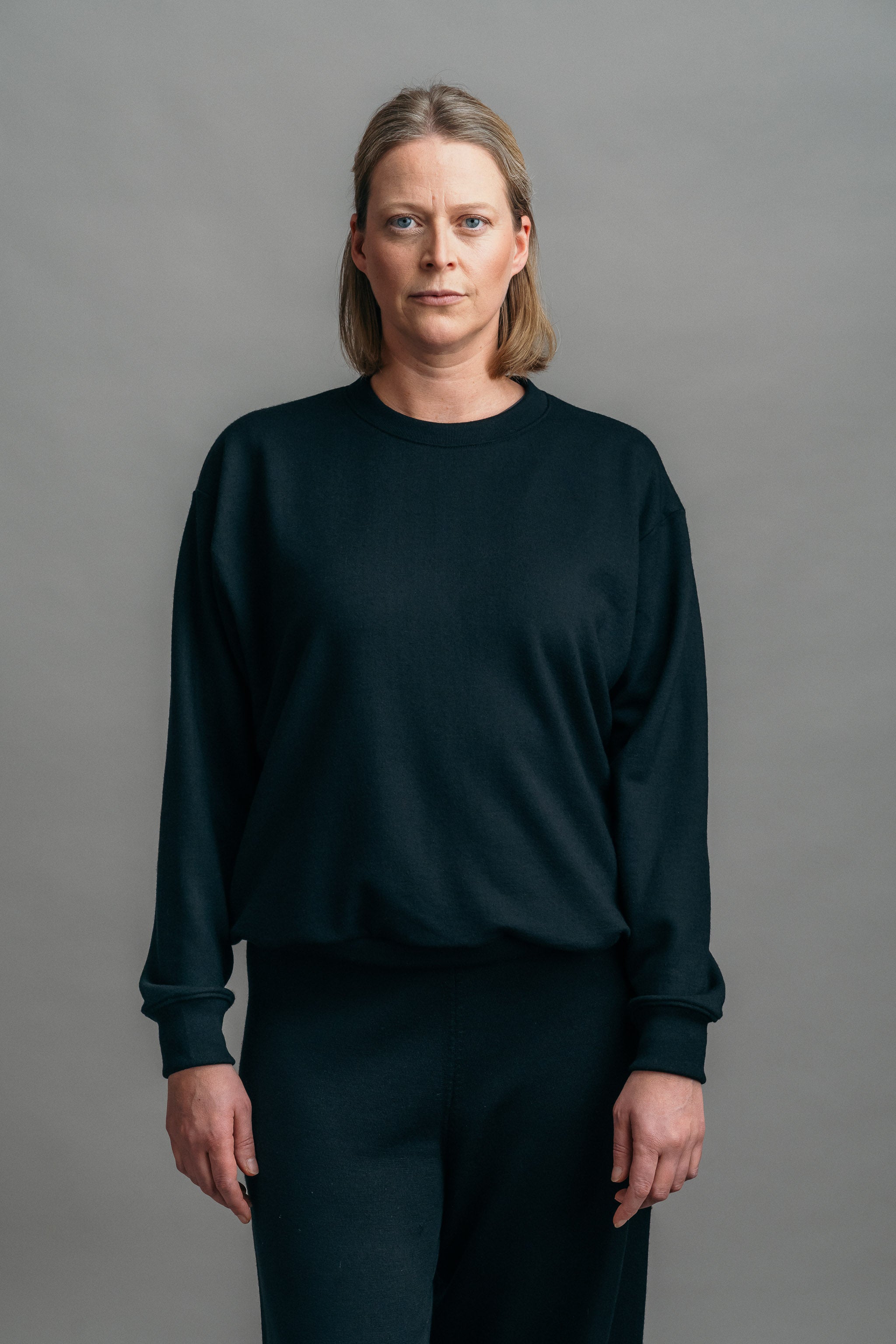 The Merino Sweatshirt – Black