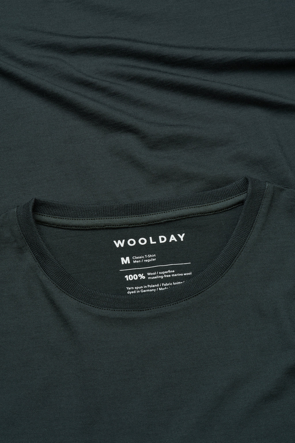 Das Classic Merino T-Shirt – Tannengrün