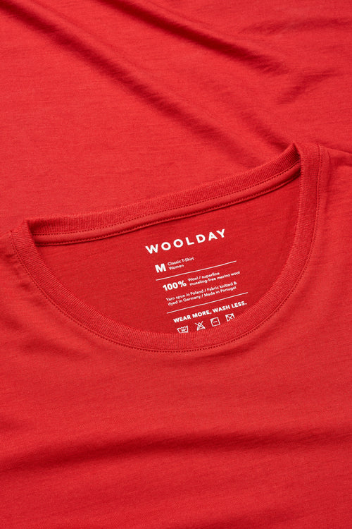 WOOLDAY Das Merino Damen T-Shirt Classic Karminrot Kragen