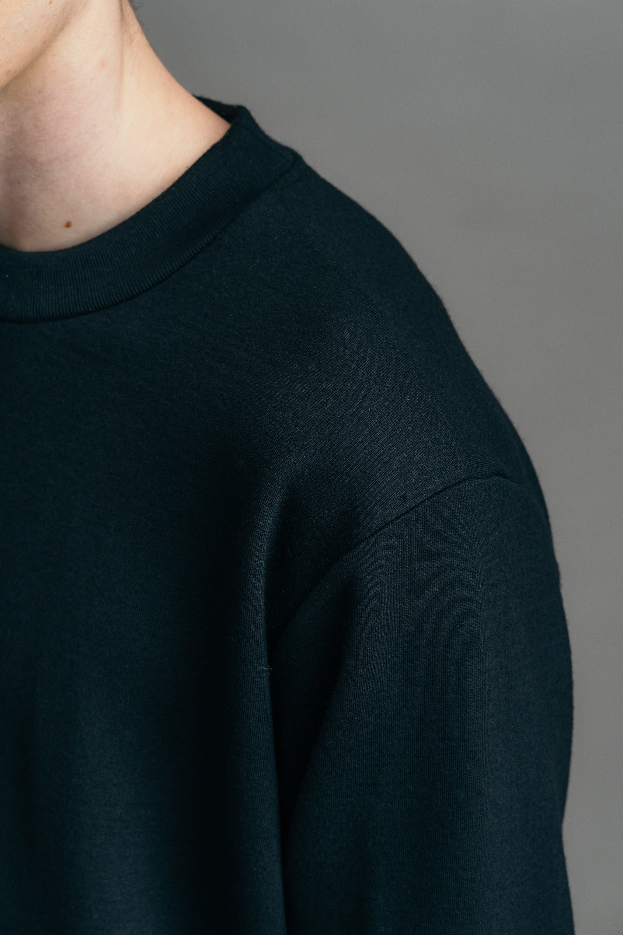 The Merino Sweatshirt – Black