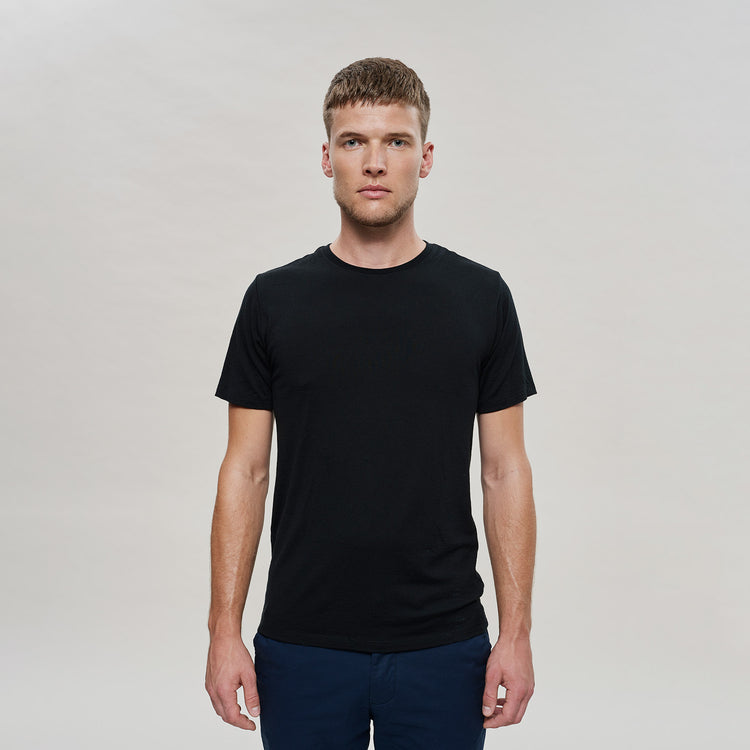 The Merino Wool T-Shirt Black Woolday 1