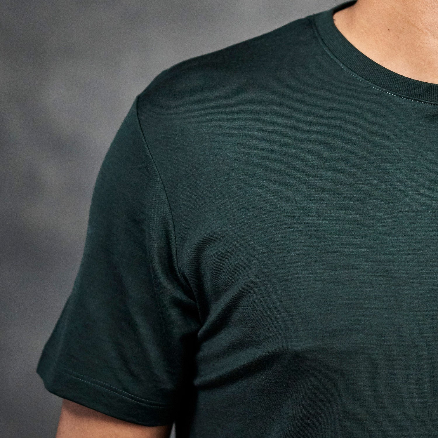 The Merino Wool T-Shirt for Men Dark Green Woolday 6